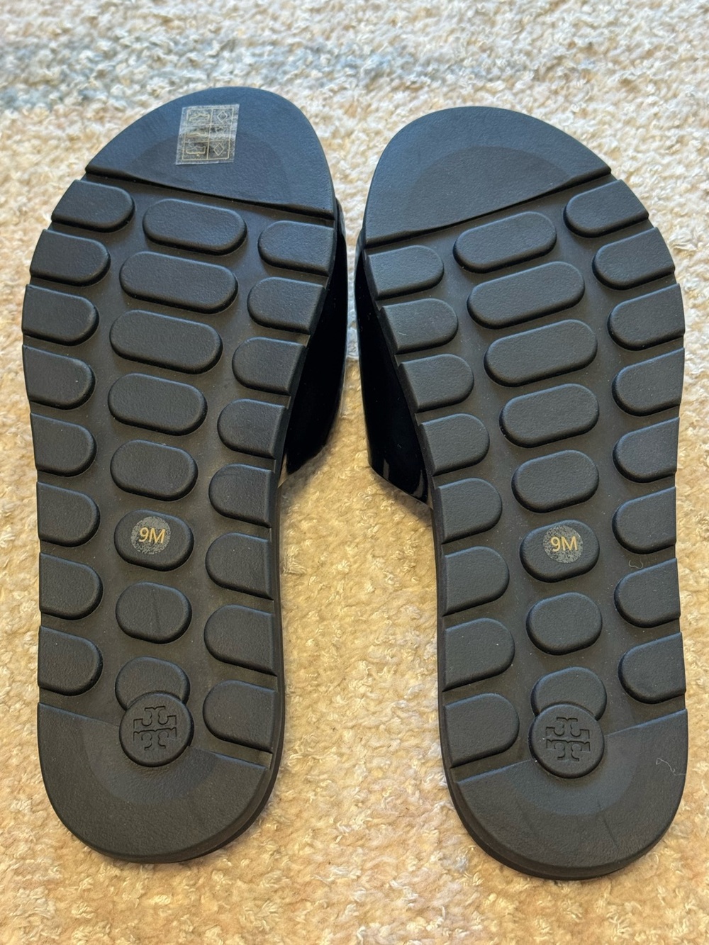 NEW Tory Burch Buckle Slide Sandal in Perfect Black Gold - Picture 10 of 11